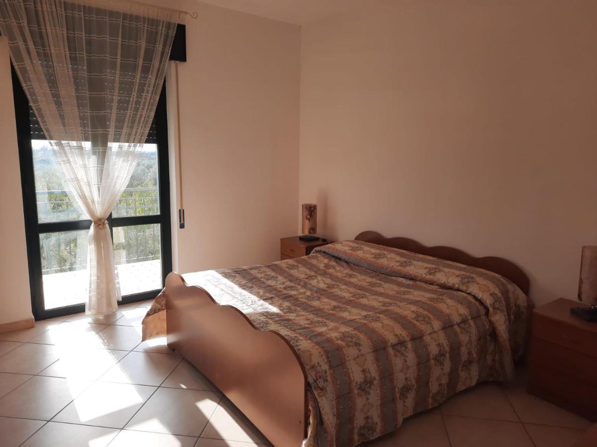 La Rosa Dei Venti Apartments Еболи Екстериор снимка