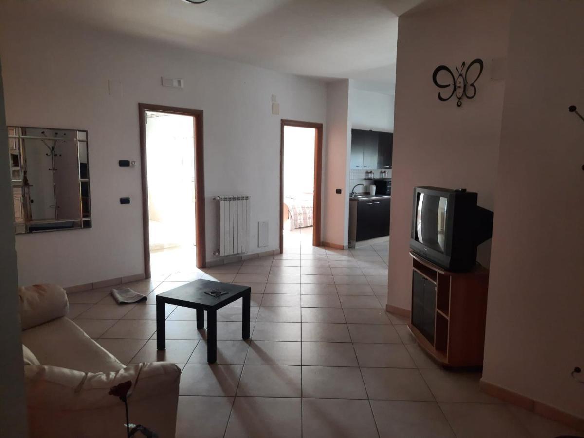La Rosa Dei Venti Apartments Еболи Екстериор снимка